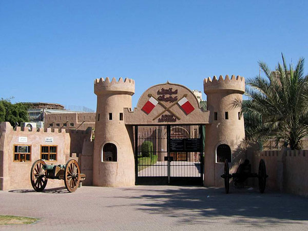 في إماراة عجمان مقاصد سياحيّة تُعيدك مُحمّلًا بكمٍ هائلٍ من الذكريات الجميلة